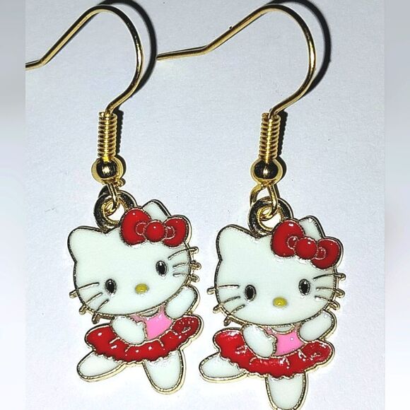 Whimsical character kitty dangle earrings for girls and women - Picture 5 of 6